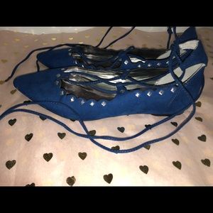 Carlos Santana lace up flats